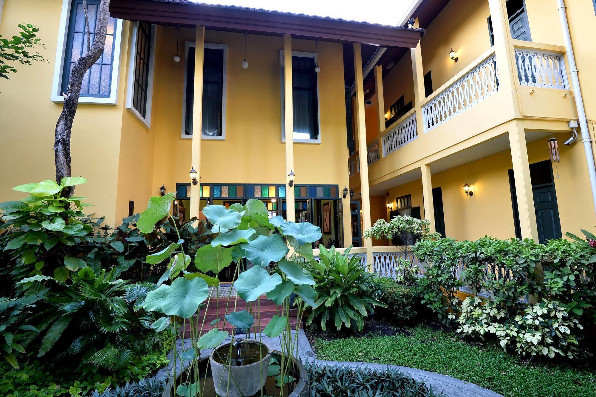 Baan Pra Nond Bed & Breakfast Bangkok Exterior foto